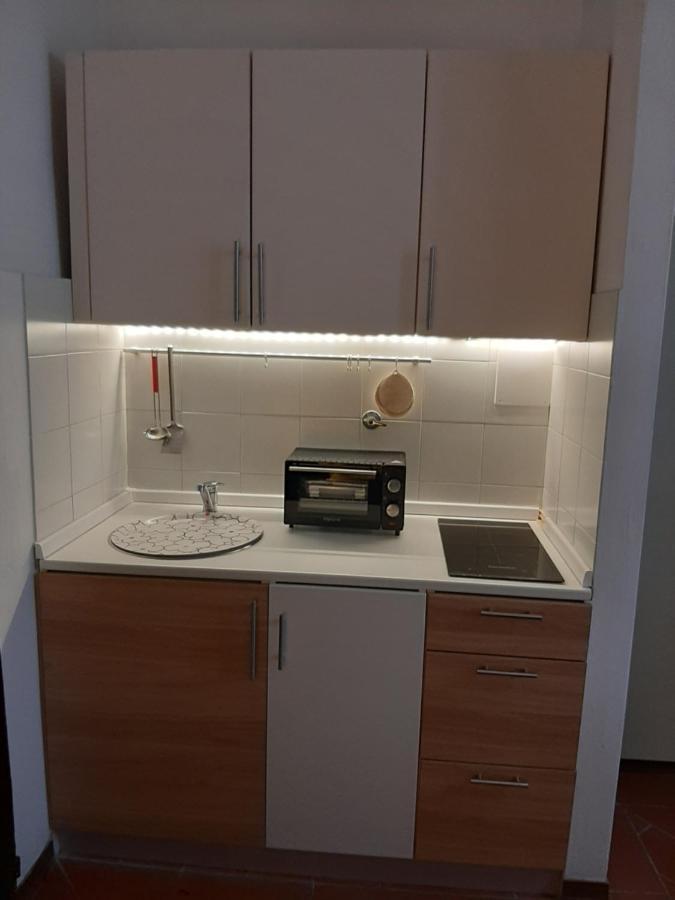 La Casina Della Volpe Apartment Prato  Bagian luar foto