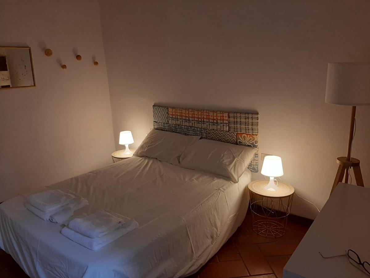 La Casina Della Volpe Apartment Prato  Bagian luar foto